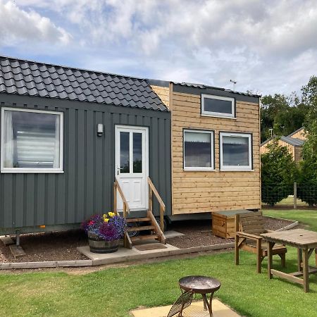 The Cedar Tiny House Villa Coldingham Eksteriør billede