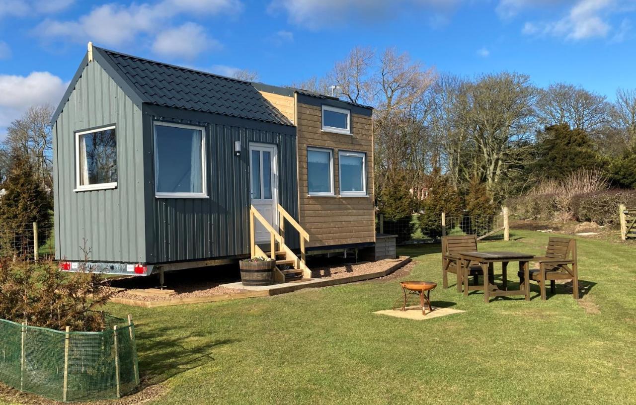 The Cedar Tiny House Villa Coldingham Eksteriør billede