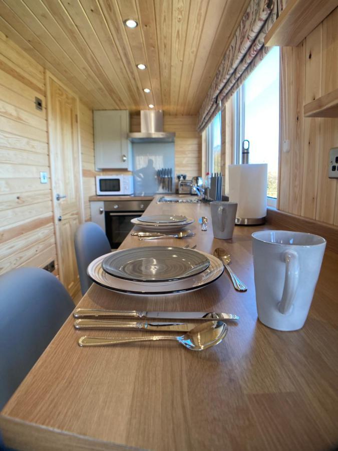 The Cedar Tiny House Villa Coldingham Eksteriør billede