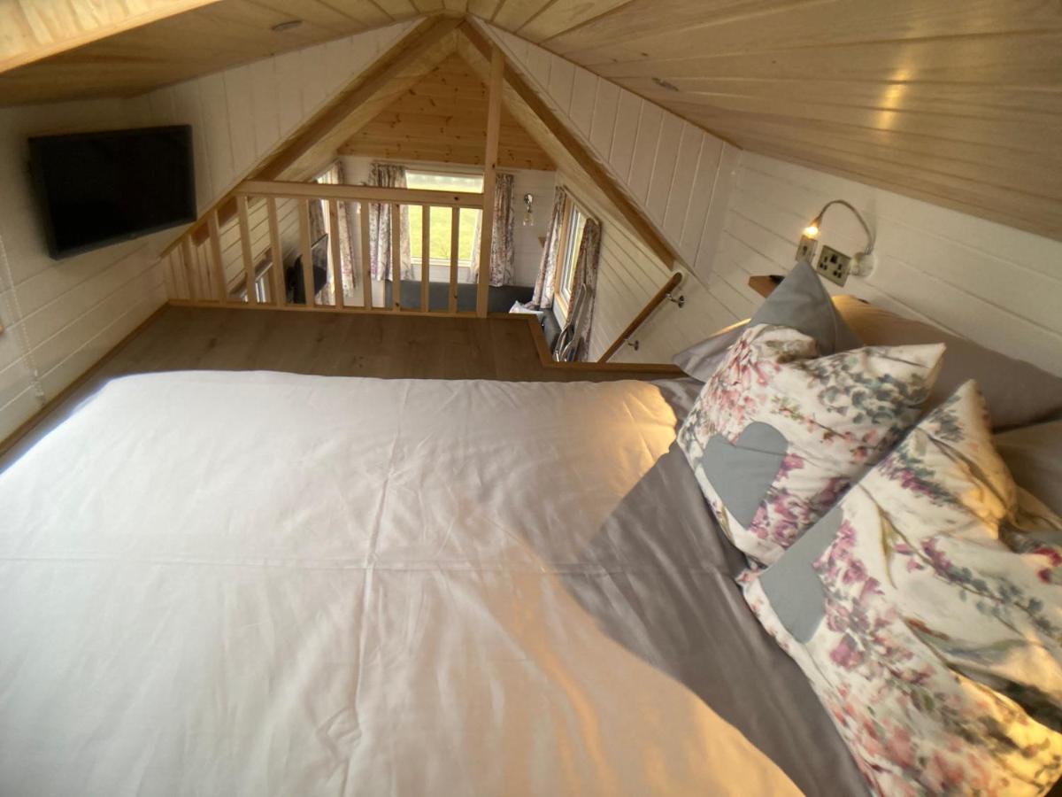 The Cedar Tiny House Villa Coldingham Eksteriør billede