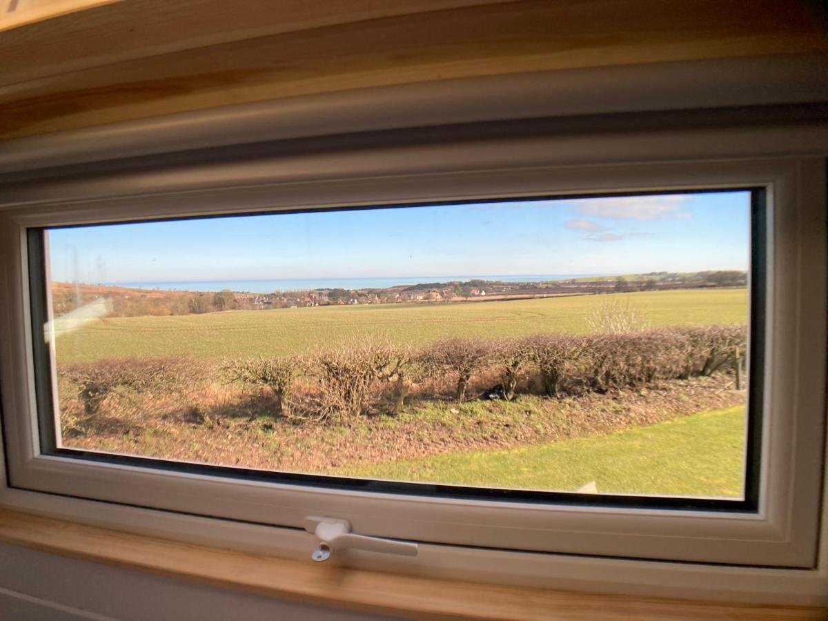 The Cedar Tiny House Villa Coldingham Eksteriør billede